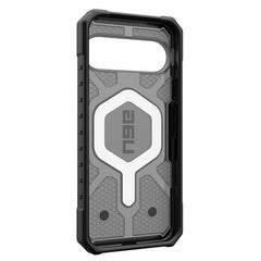 614469113140 Pathfinder Rugged Clear Case w/Magnet Pixel 10/10 Pro Ash/Black
