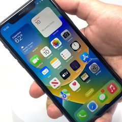 iPhone XR (2018) - 64 GB - Black- Cellular Magician Cell Phone Certified