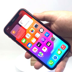 iPhone XR (2018) - 64 GB - Red - Cellular Magician Cell Phone Certified