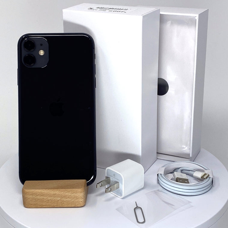 iPhone 11 64GB - Black - Cellular Magician Certified Pre-Owned